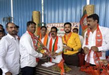 शिवसेनेच्या ३५ समर्थकांचा भाजपमध्ये प्रवेश