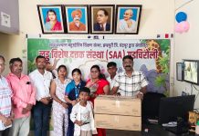 सामाजिक बांधिलकी जपत वाढदिवस साजरा; नवजात बालकांना दूध पावडरची भेट